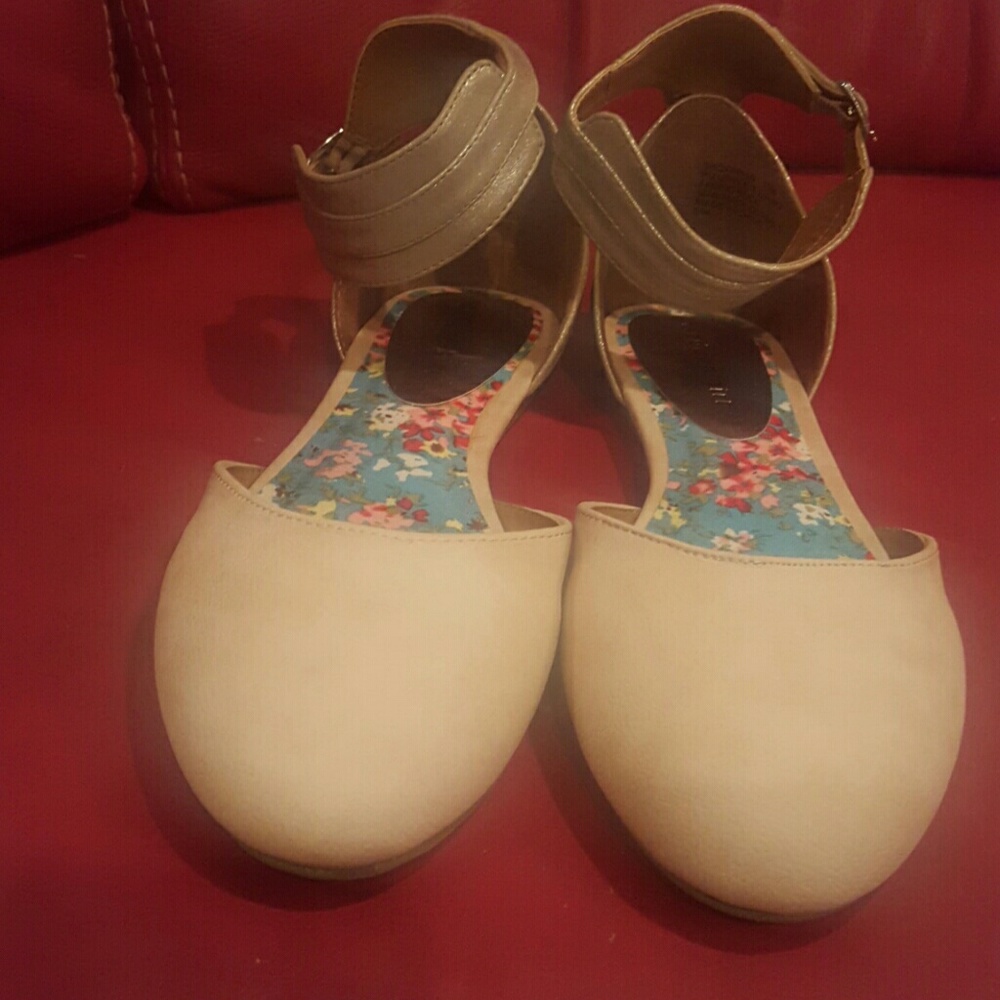Nude Madden Girl Sandal