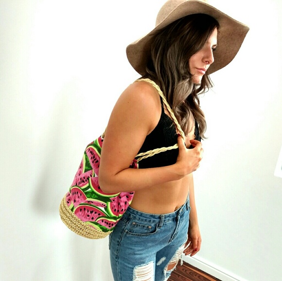 🎉FINAL🎉🌿WATERMELON DRAWSTRING BAG🌿 - Picture 4 of 8