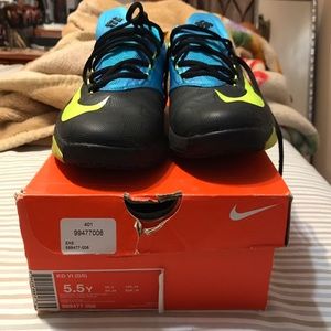 Nike KD's kid size 5.5