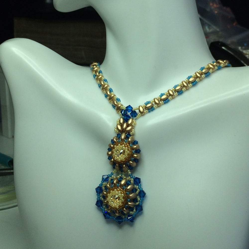 Meet your Posher, Yanick