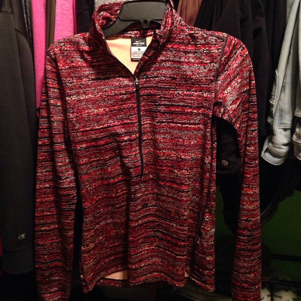Nike pullover