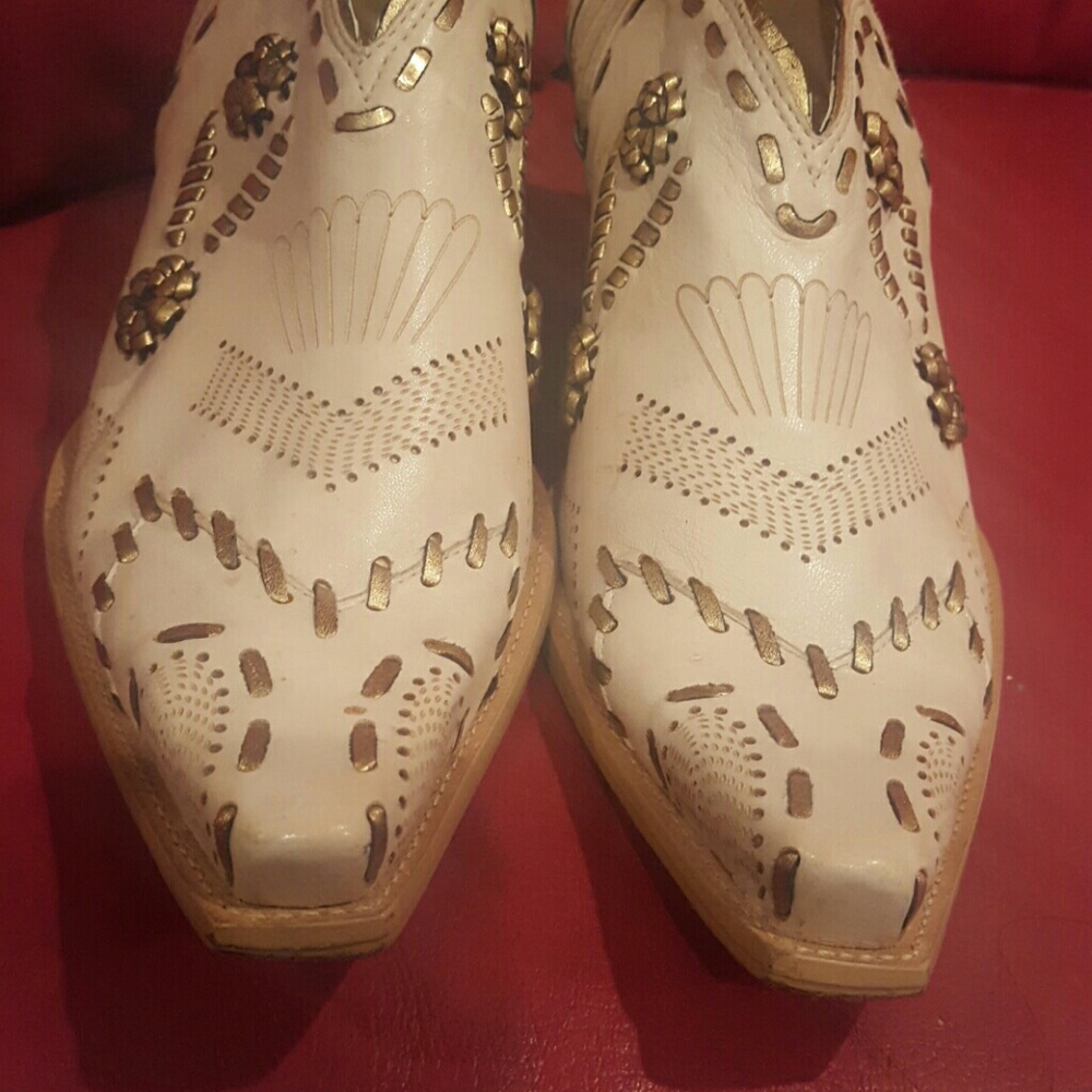 Vintage BCBG and gold short cowboy boots.