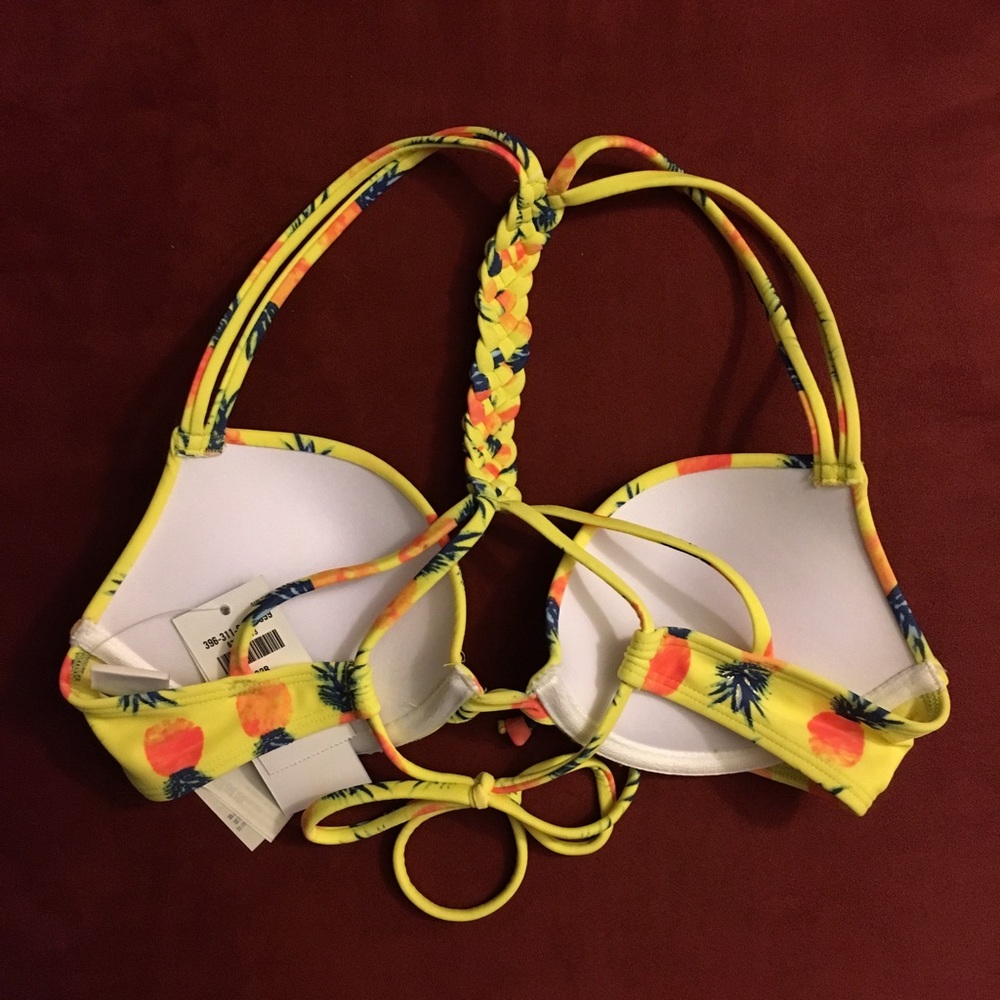 ❌SOLD❌ T-Back Push-Up Plunge Bikini Top (32B) - Picture 2 of 6