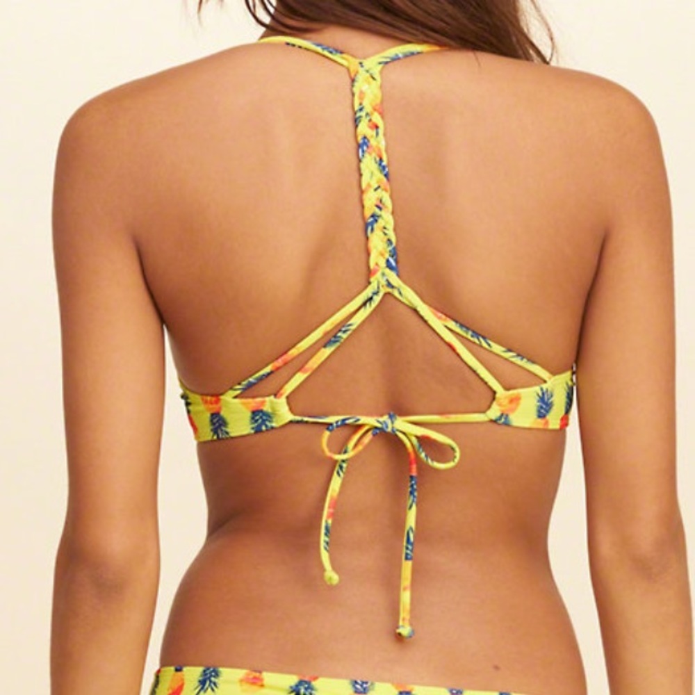 ❌SOLD❌ T-Back Push-Up Plunge Bikini Top (32B) - Picture 6 of 6