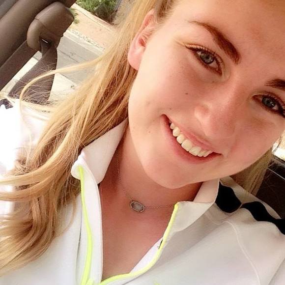 Meet your Posher, Abby - Picture 1 of 1