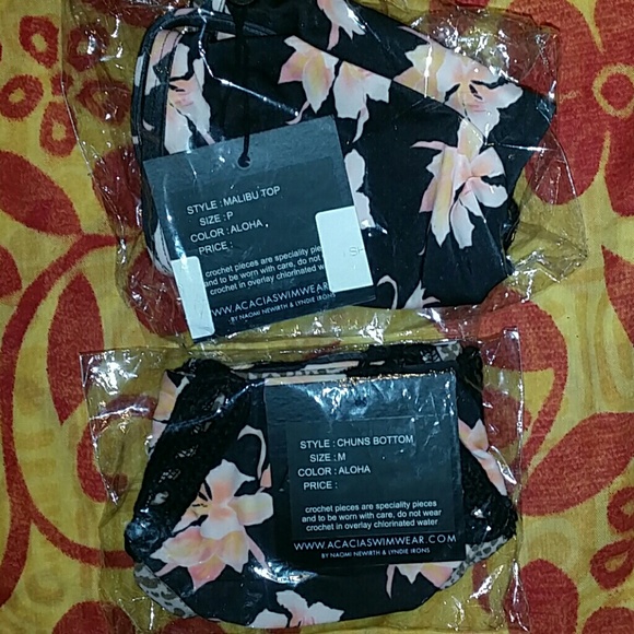 New acacia set aloha malibu P chuns M bikini black - Picture 3 of 7