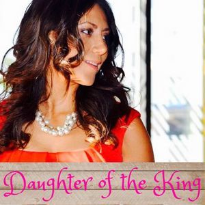 Meet your Posher, Alma