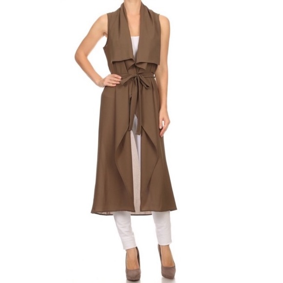 🎉CLEARANCE🎉 Mocha Sleeveless Trench Vest - Picture 3 of 5