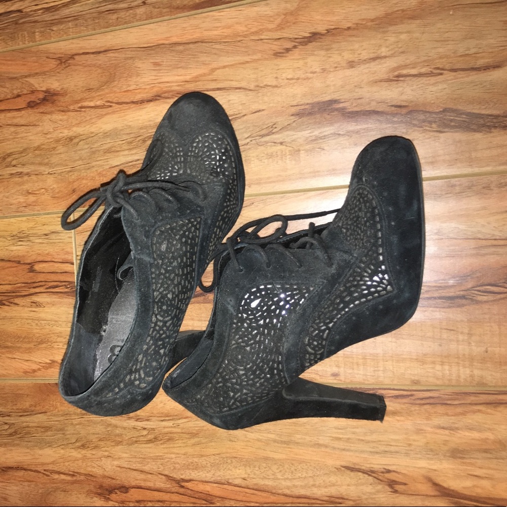 Gianni Bini Size 10 Black Heels