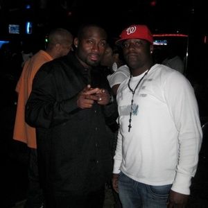 Meet your Posher, Tee