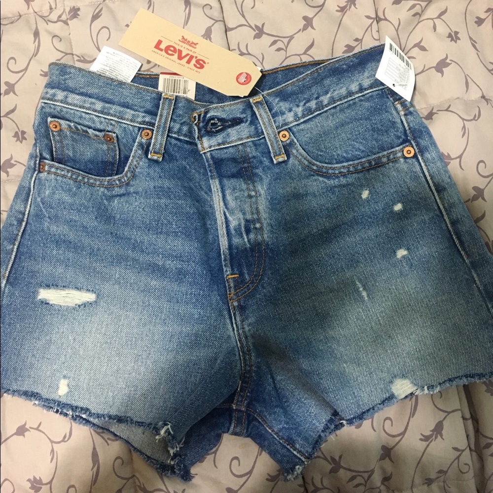 Brand New Levis Vintage Denim Shorts. NEVER WORN