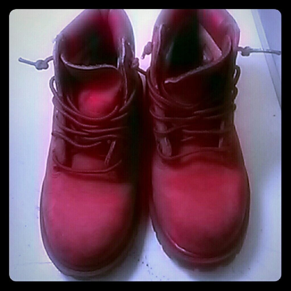 TODDLERS SHOES KIDS......TIMBERLANDS