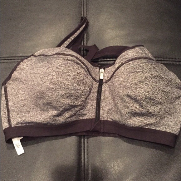 VSX Sports Bra - Picture 1 of 3