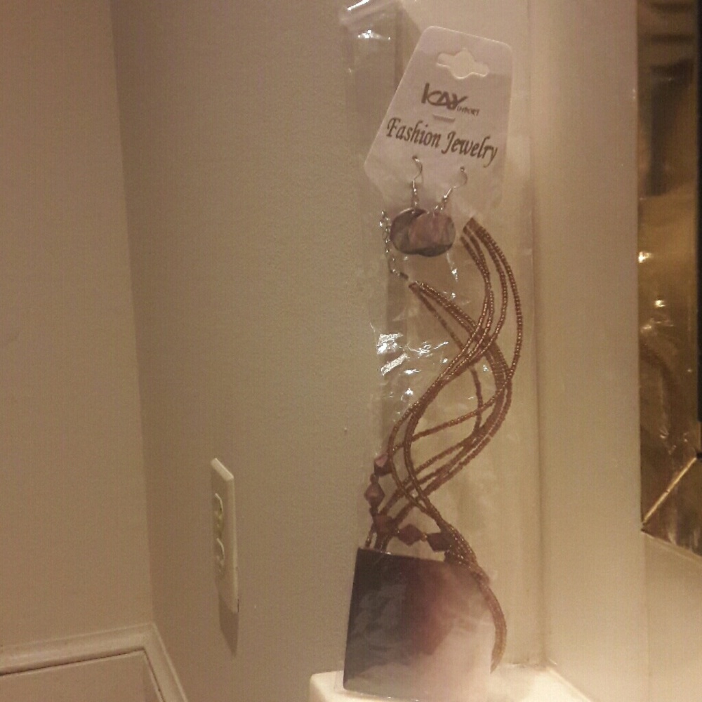 Beautiful Chocolate Jewelry Set