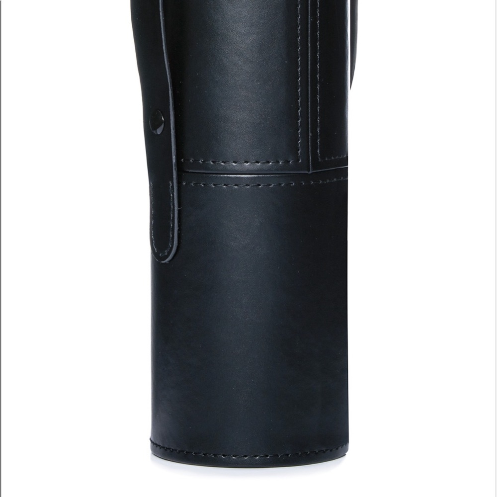 Large Makeup Brush Holder - Picture 2 of 2