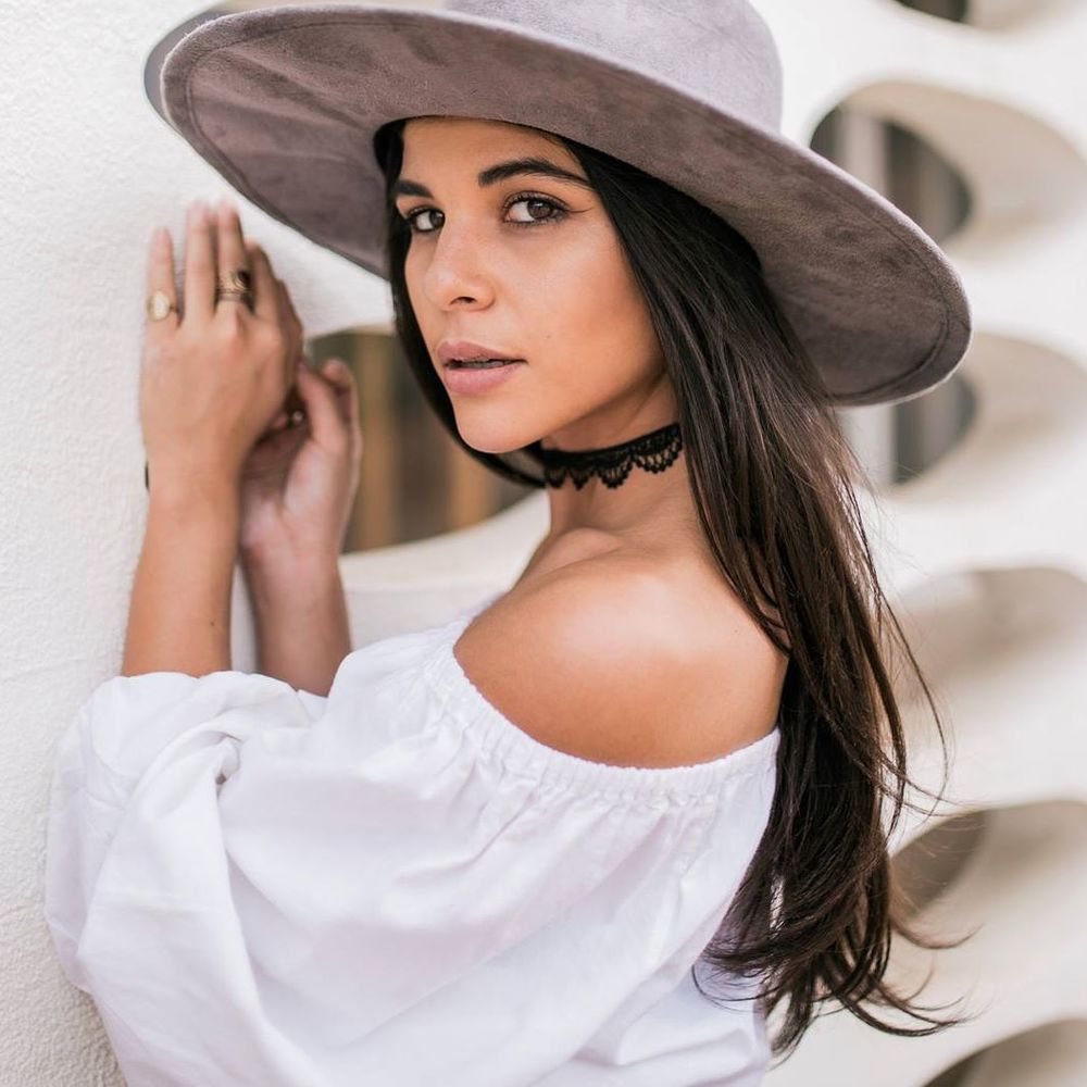 Meet your Posher, Alesha