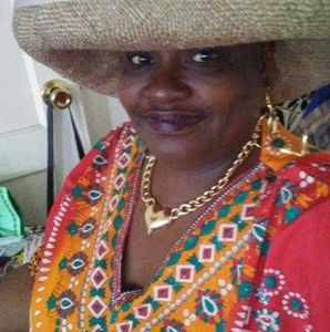 Meet your Posher, Yvette