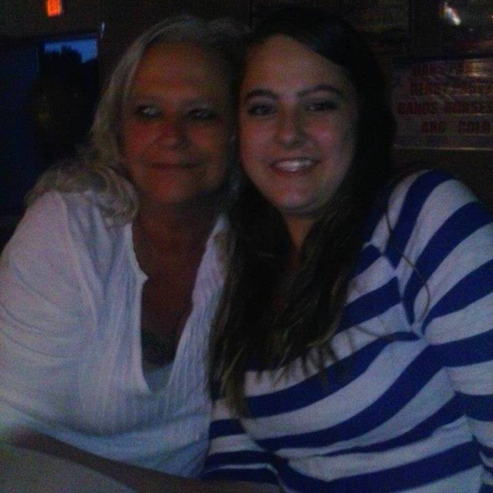 Meet your Posher, Teresa