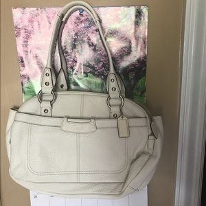 COACH HANDBAG