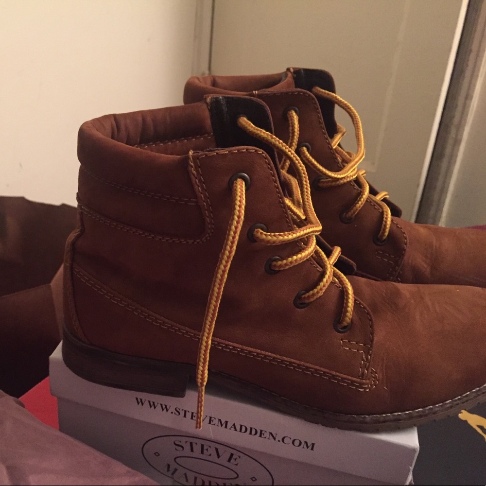 Steve Madden mantra ankle boots