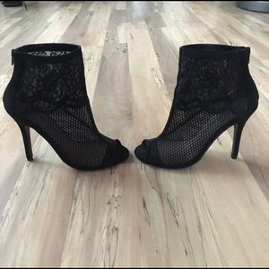 Lace booties