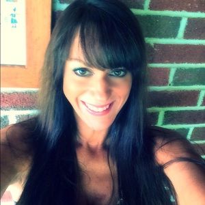 Meet your Posher, Gena
