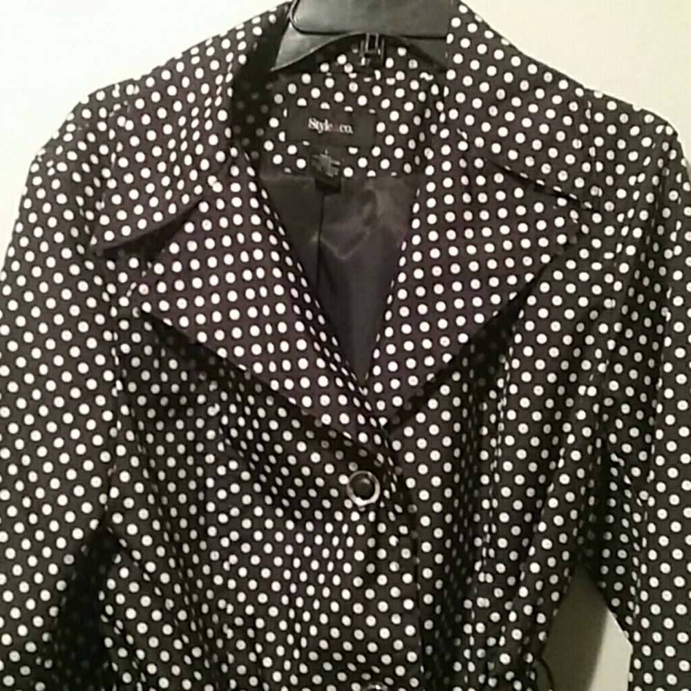 Adorable Style & Co. Polka-dot Rain Coat w/Lining