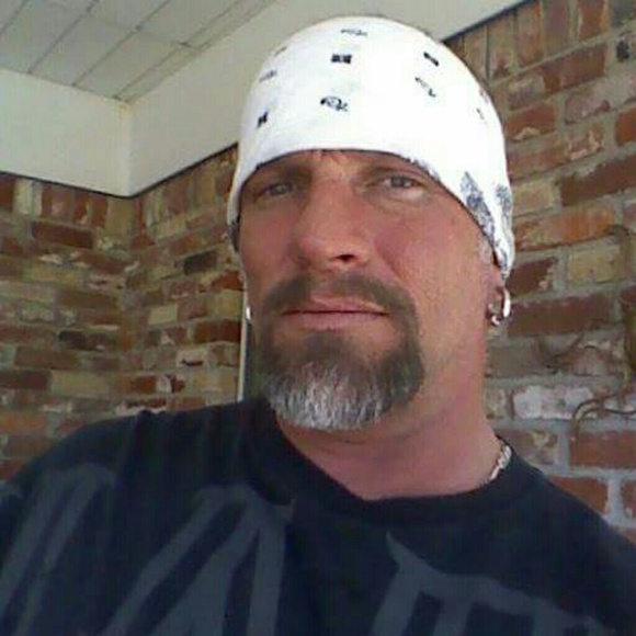 Meet your Posher, Craig - Picture 2 of 2