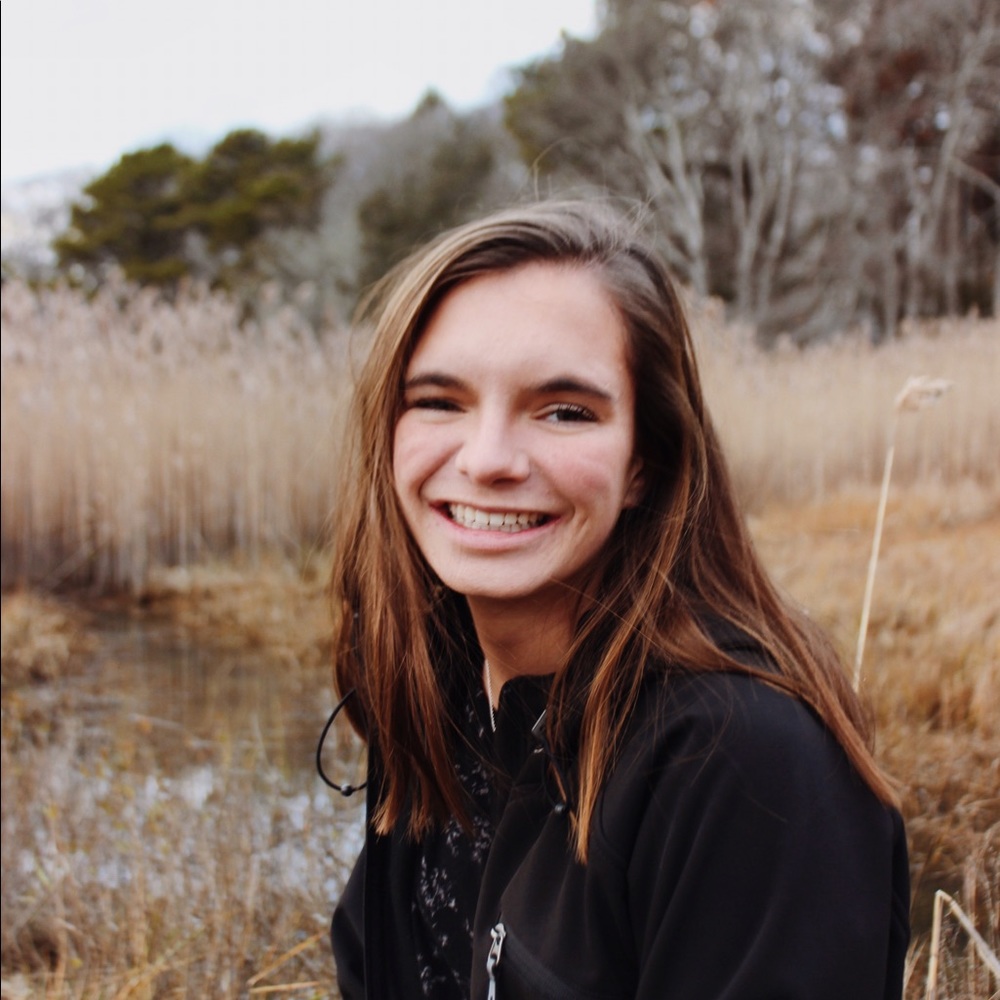 Meet your Posher, Emily