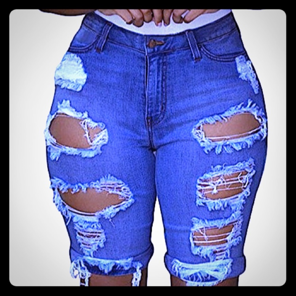 Short jeans