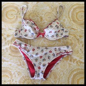 Retro Betsey Johnson Floral Bikini 🌻🌷Sz S