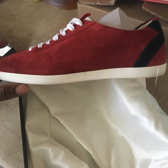 Gucci loafers 200 only been worn twice