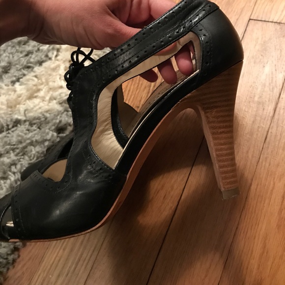 Brooks Brothers Shoes - Brooks Brothers heels size 7.5 **UPDATE**