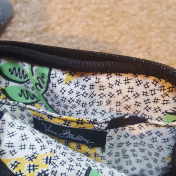 New With Tags, Vera Bradley Wristlet - Picture 3 of 3