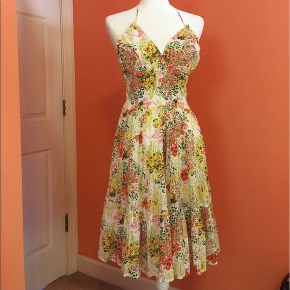 Halter Sundress - Picture 2 of 4