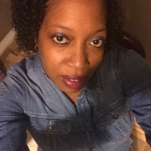 Meet your Posher, Serena