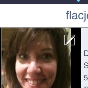 Meet your Posher, Carrie