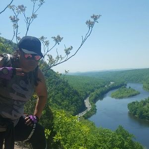 Meet your Posher, Juanita