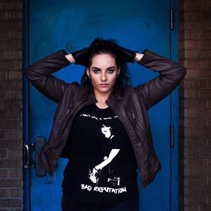 Meet your Posher, Giselle