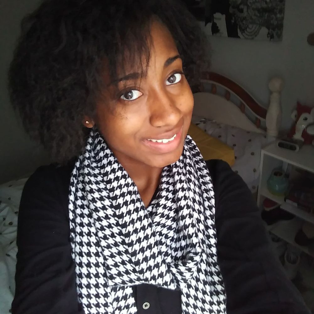Meet your Posher, Courts