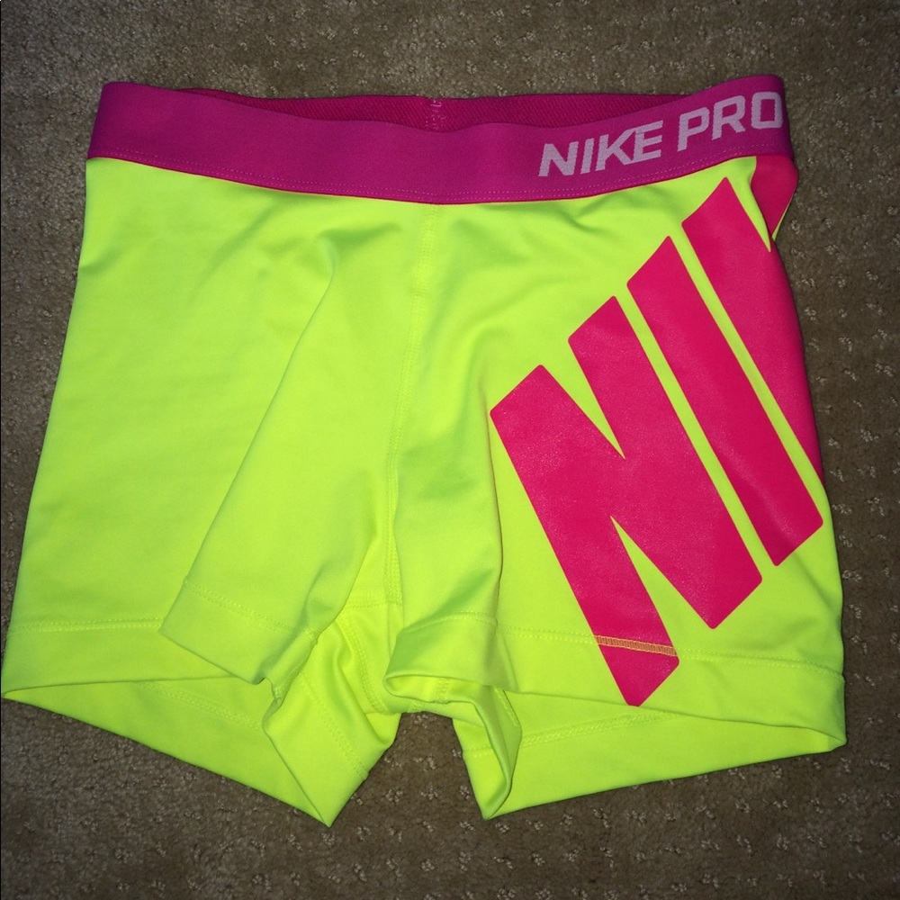Nike pro spandex