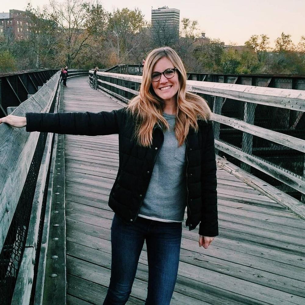 Meet your Posher, Mandi
