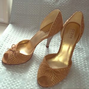 Genuine suede pumps by Guess size 8
