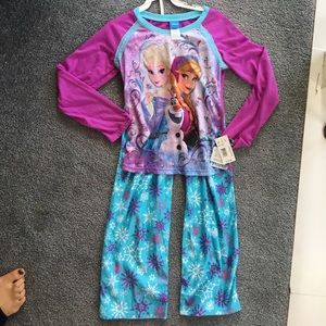 Disney frozen pajamas