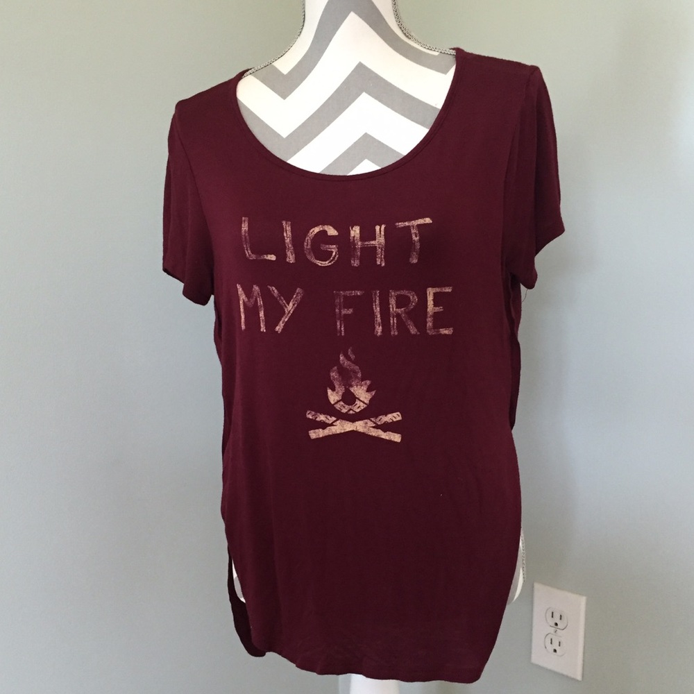 NWOT HIGH LOW TOP