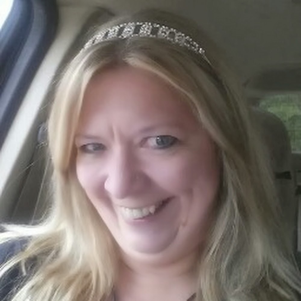 Meet your Posher, Mechelle