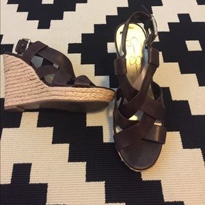 Jessica Simpson Wedges