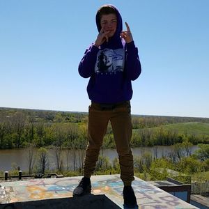 Meet your Posher, Zack