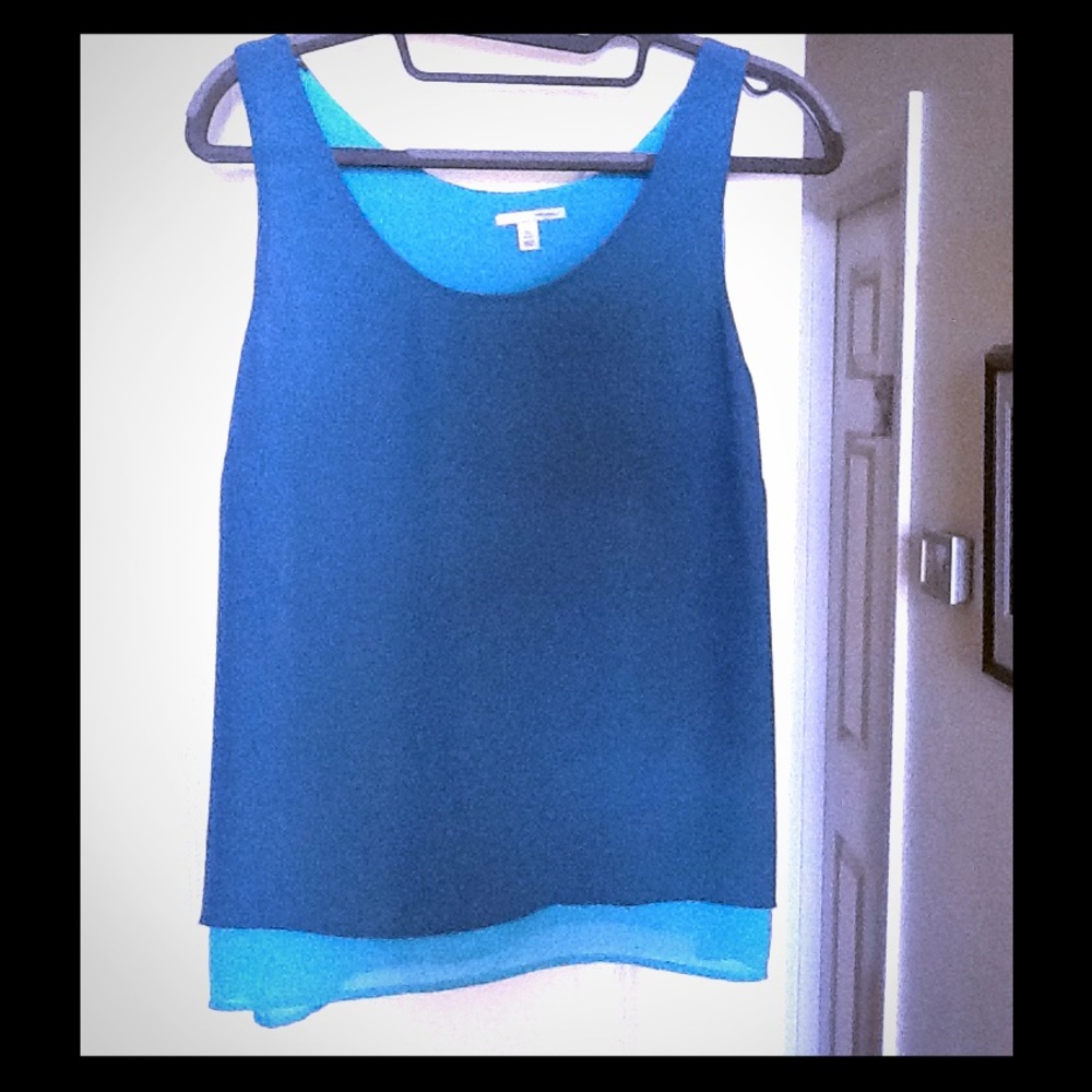 Multi-layered Halogen Sleeveless Top