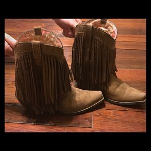 Ariat Gold Rush boots